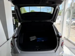 Hyundai Kona — miniatură 13