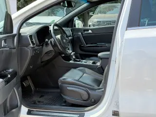 Kia Sportage — miniatură 13