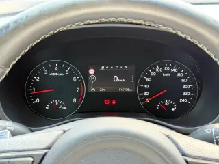 Kia Sportage — miniatură 16