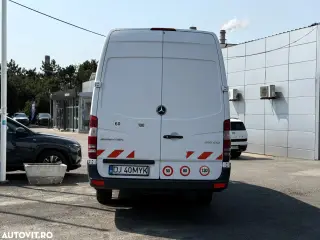 Mercedes-Benz Sprinter — miniatură 4