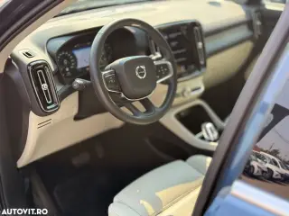 Volvo XC40 — miniatură 11