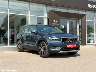 Volvo XC40 — miniatură 1