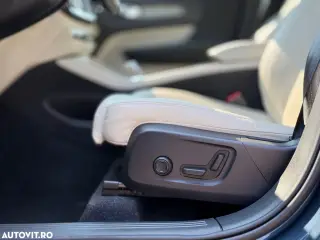 Volvo XC40 — miniatură 12